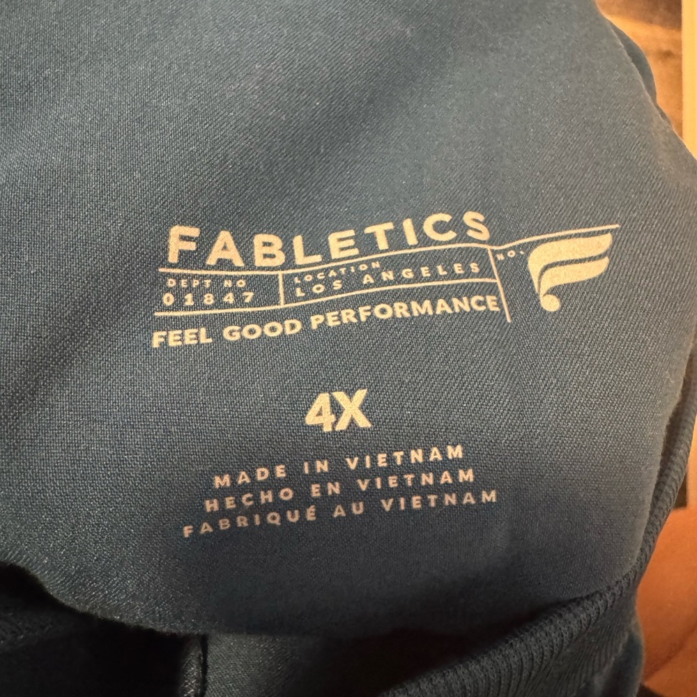 Fabletics On Call Scrub Jogger Caribbean Blue